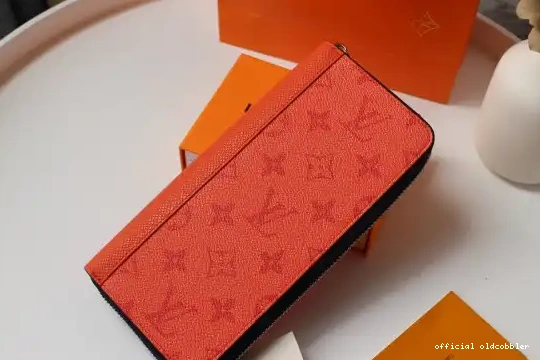 Official oldcobbler VUITTON VERTICAL LOUIS WALLET ZIPPY 0703